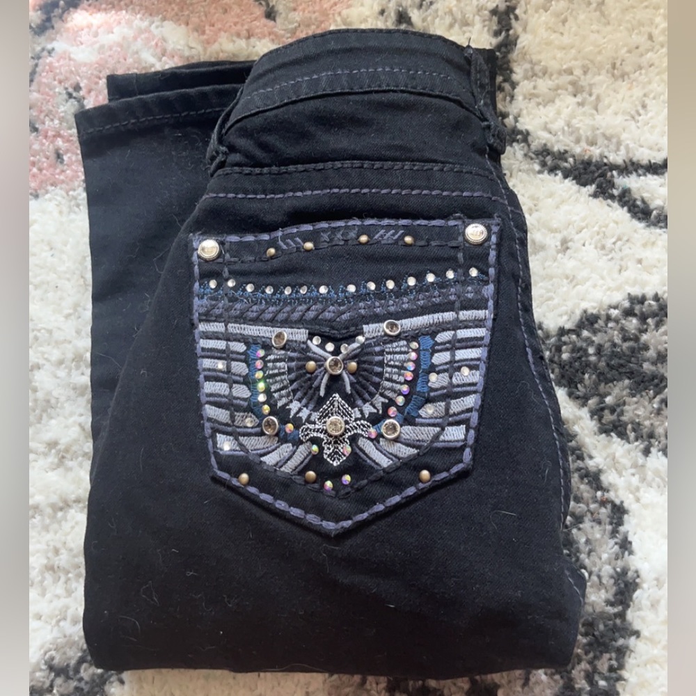 Meet me boot cut embroidered jeans